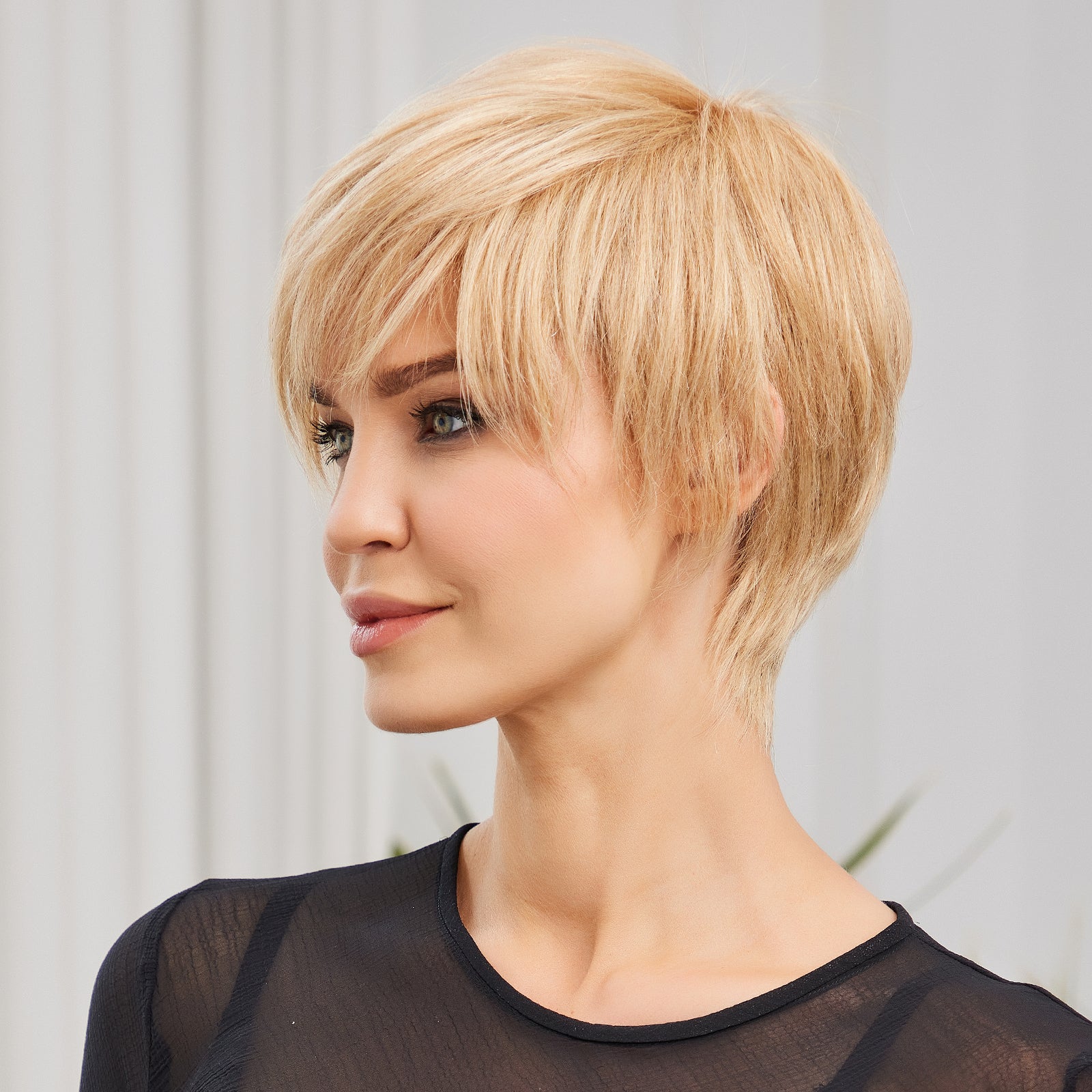 KOME WIG Short Pixie Cut 100% Human Hair Wigs 613 Blonde Wig Lace Wigs for White Women