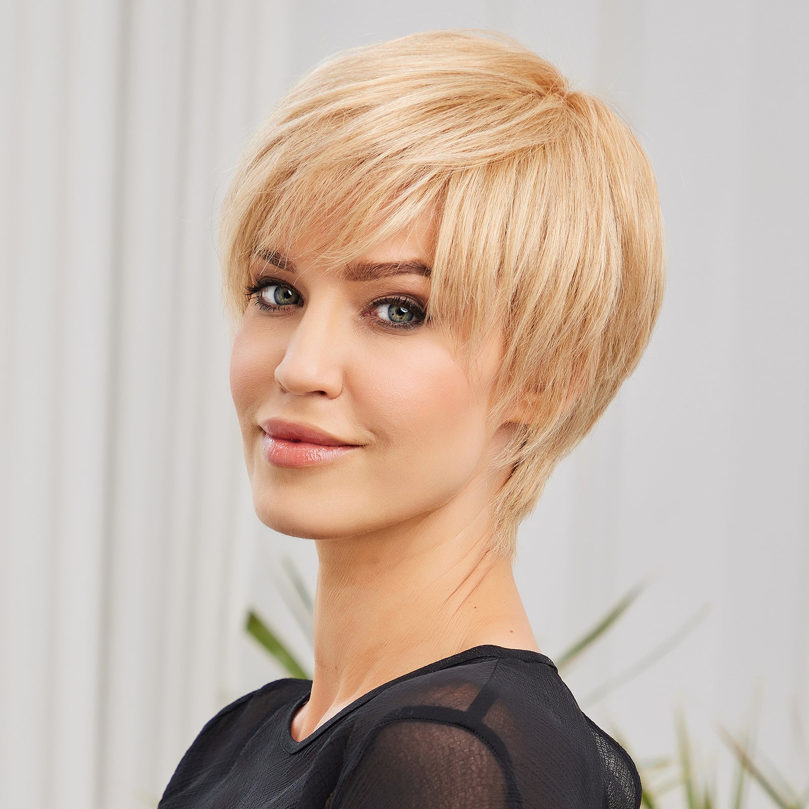 KOME WIG Short Pixie Cut 100% Human Hair Wigs 613 Blonde Wig Lace Wigs for White Women