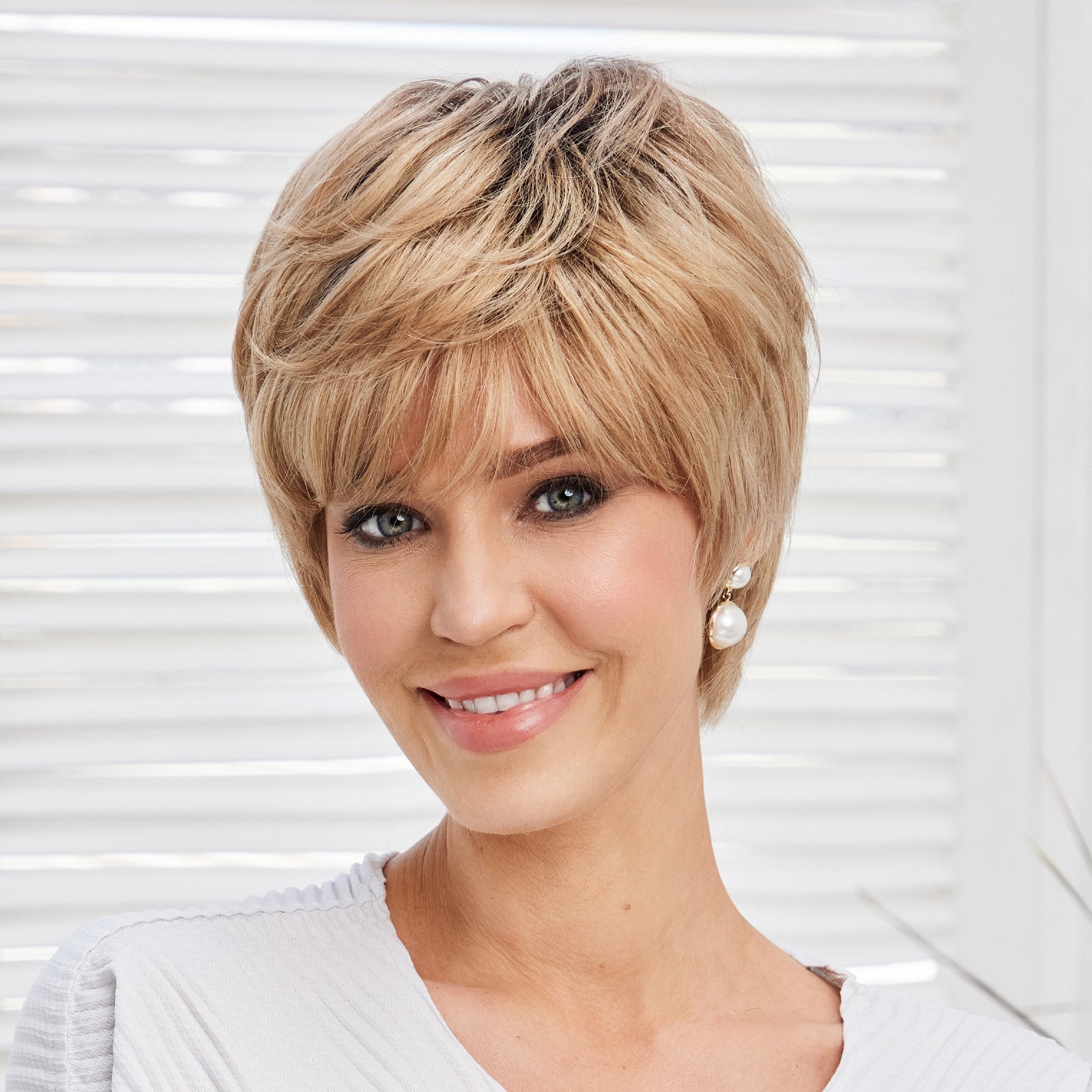 KOME WIG Short Pixie Cut 100% Human Hair Wigs Ombre Blonde Wig Lace Wigs for White Women