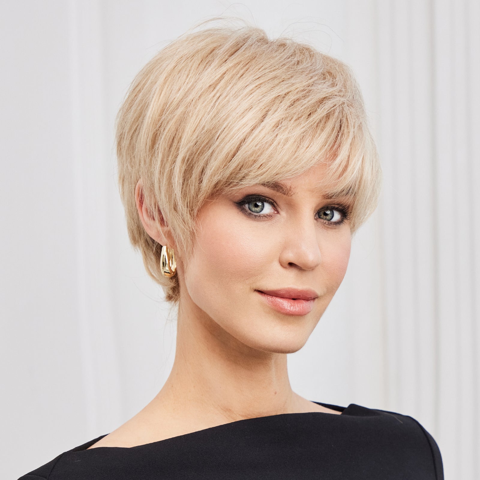 KOME WIG Short Pixie Cut 100% Human Hair Wigs 613 Blonde Wig Lace Wigs for White Women