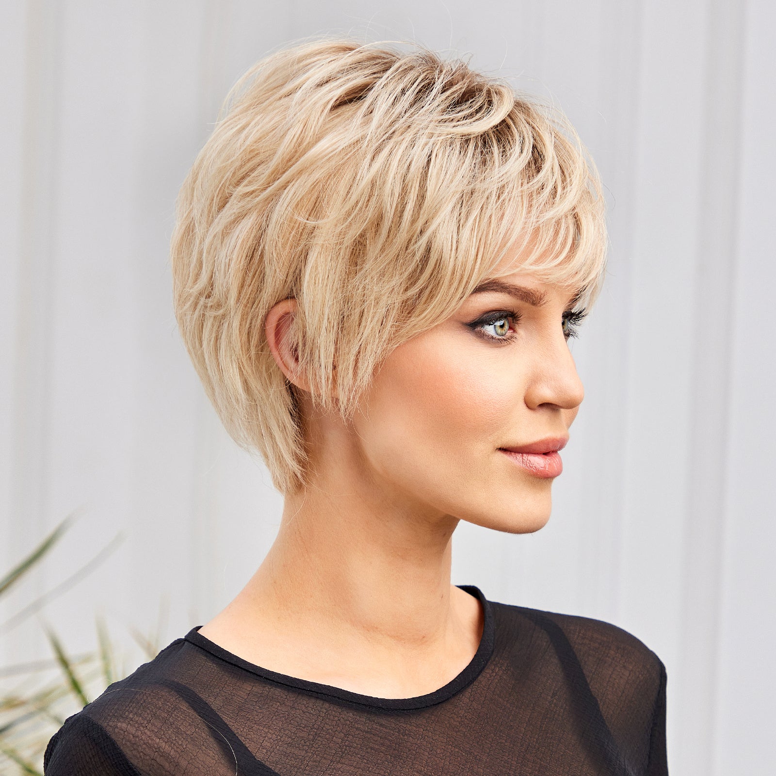 KOME WIG Short Pixie Cut 100% Human Hair Wigs 613 Blonde Wig Lace Wigs for White Women